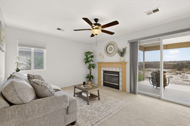 3157 Chama Meadows Drive NE, Rio Rancho, NM 87144