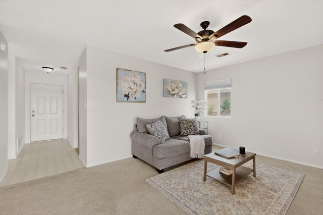 3157 Chama Meadows Drive NE, Rio Rancho, NM 87144