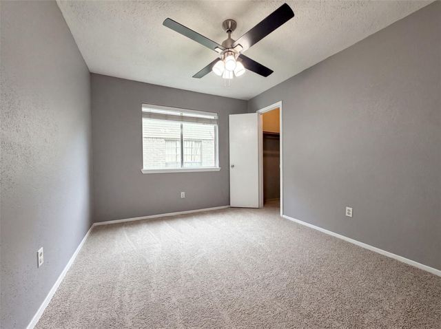 6710 Renfro Drive, Richmond, TX 77469