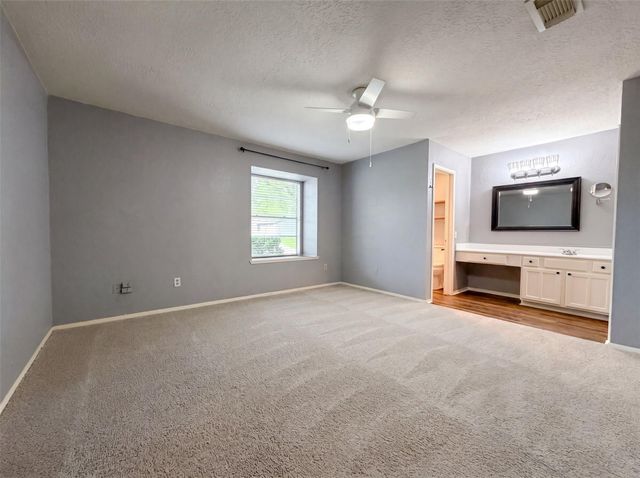 6710 Renfro Drive, Richmond, TX 77469