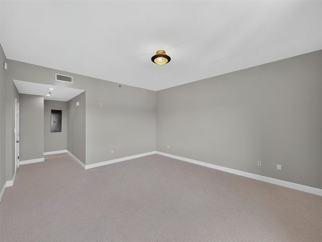 2520 Robinhood 800, Houston, TX 77005