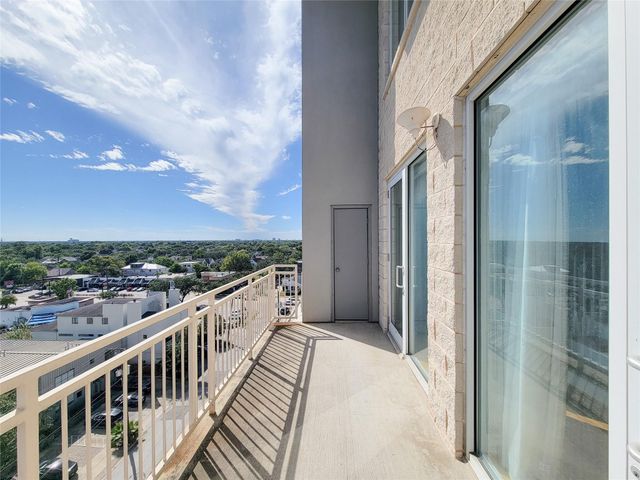 2520 Robinhood 800, Houston, TX 77005