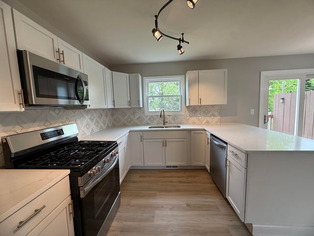 15895 Sherman Street, Lowell, IN 46356