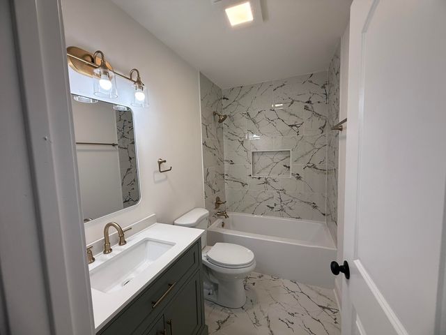 15895 Sherman Street, Lowell, IN 46356
