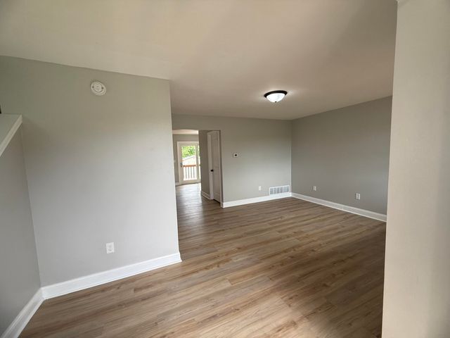15895 Sherman Street, Lowell, IN 46356