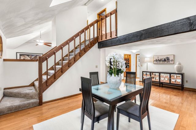 301 N Amherst Road, Bedford, NH 03110