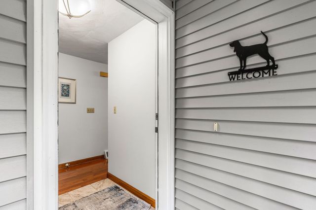 301 N Amherst Road, Bedford, NH 03110