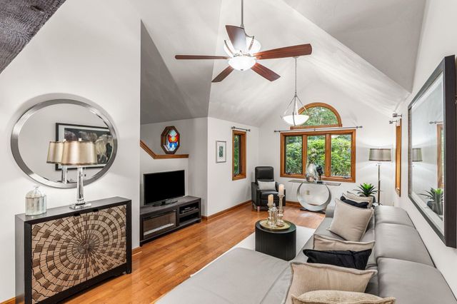 301 N Amherst Road, Bedford, NH 03110