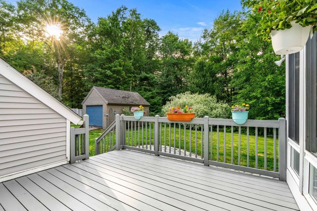 301 N Amherst Road, Bedford, NH 03110