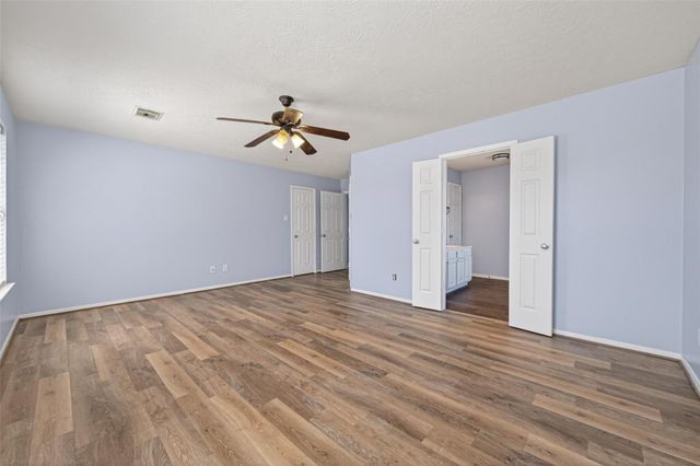 19215 Hikers Trail Drive, Humble, TX 77346