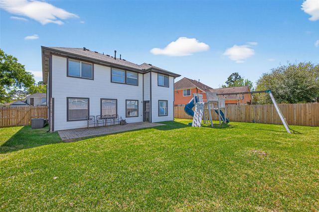 19215 Hikers Trail Drive, Humble, TX 77346