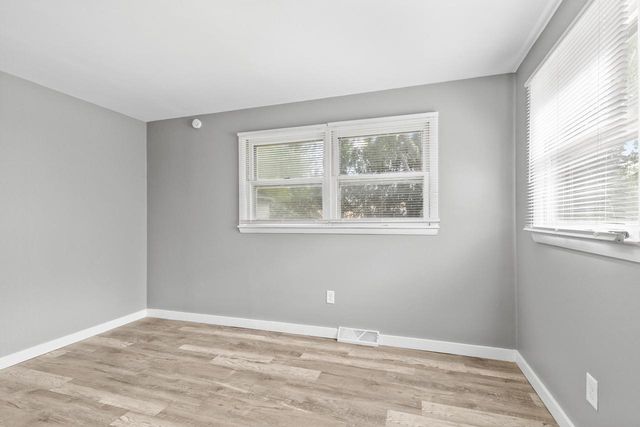 606 94th PLACE, Milwaukee, WI 53214