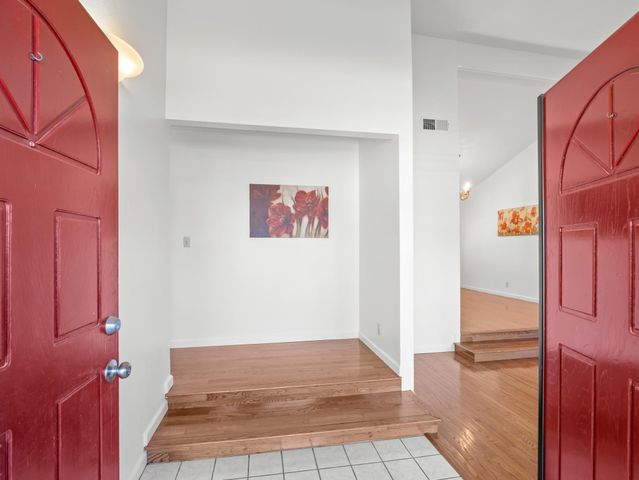 873 Cedar Lane, Lemoore, CA 93245