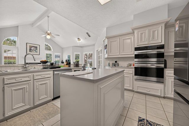 22 Linney Boulevard, Sugar Land, TX 77479