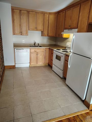 482 Beacon Street 41, Boston, MA 02115