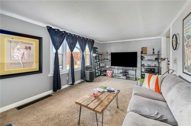 3201 W Townsend Court, Kansas City, KS 66109