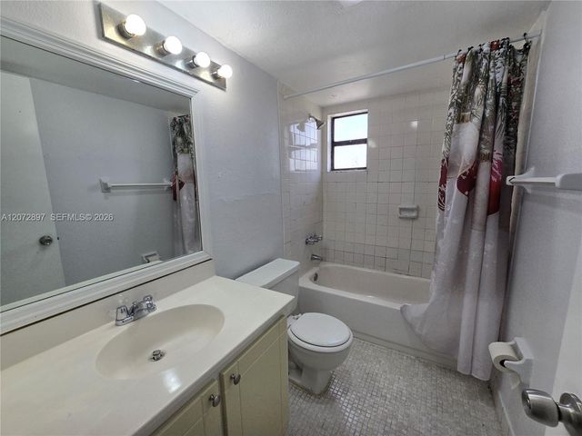 801 NW 47th Avenue 501W, Miami, FL 33126