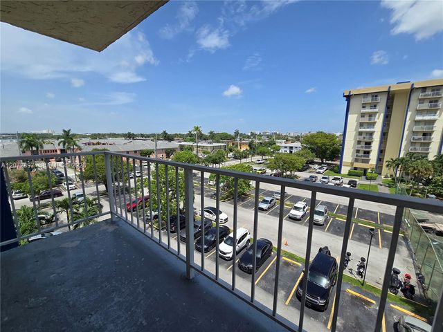 801 NW 47th Avenue 501W, Miami, FL 33126