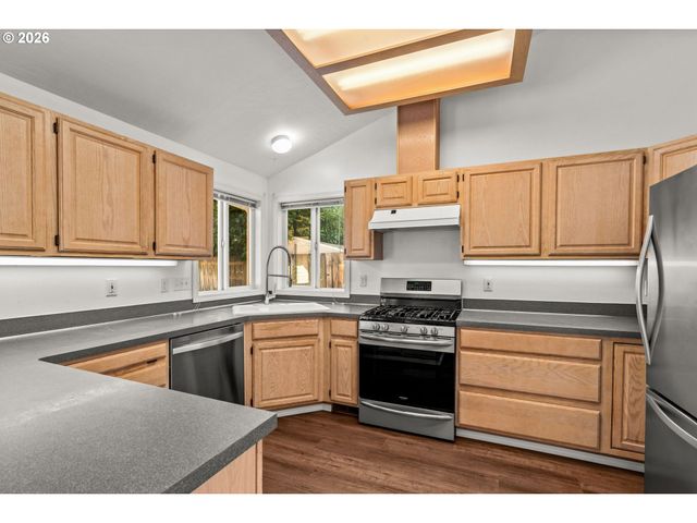 3457 MAHLON Ave, Eugene, OR 97401