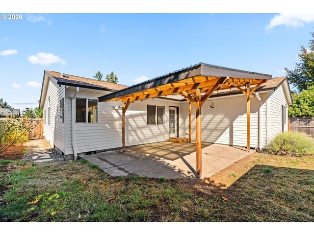 3457 MAHLON Ave, Eugene, OR 97401