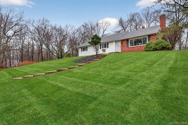 5 River Road, Suffern, NY 10901