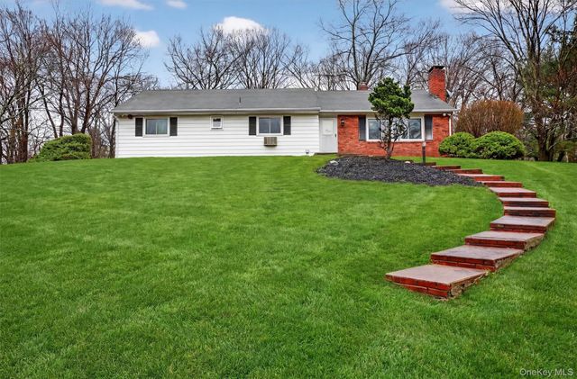 5 River Road, Suffern, NY 10901