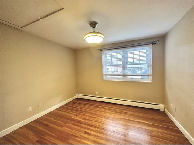 48 Emerson Garden 48, Lexington, MA 02420