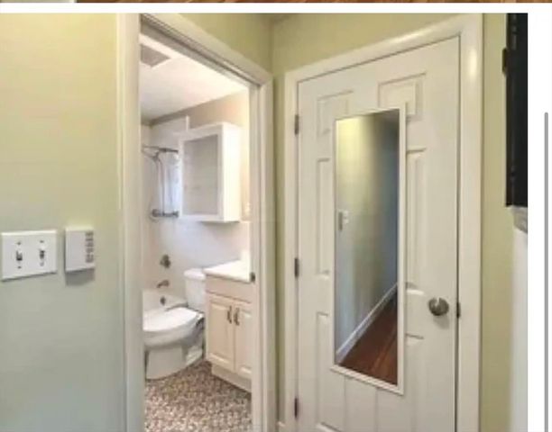 48 Emerson Garden 48, Lexington, MA 02420