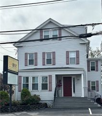 108 phenix Avenue 2, Cranston, RI 02920