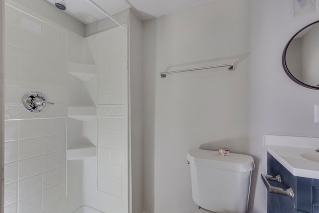 1657 Cottonwood Street, Grand Prairie, TX 75050