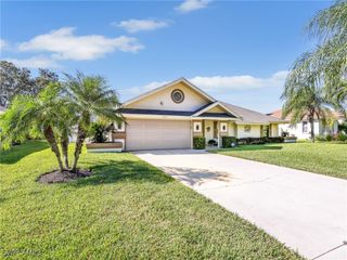 3645 Cartwright CT, Bonita Springs, FL 34134