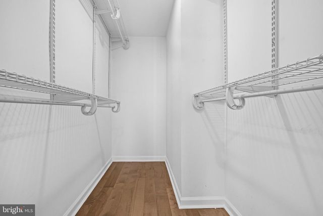 7941 TYSON OAKS CIR, Vienna, VA 22182