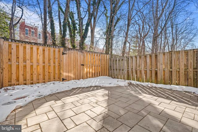 7941 TYSON OAKS CIR, Vienna, VA 22182