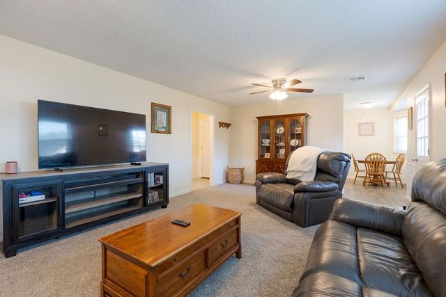 14 Arapaho Drive, Shawnee, OK 74801