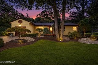 18 E Francis Avenue, Morganville, NJ 07751