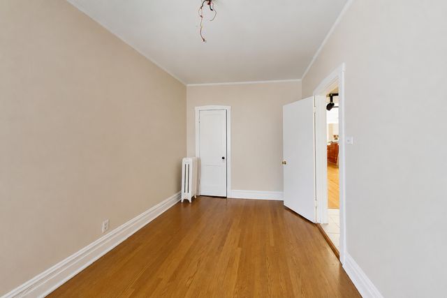 4252 N Whipple Street, Chicago, IL 60618