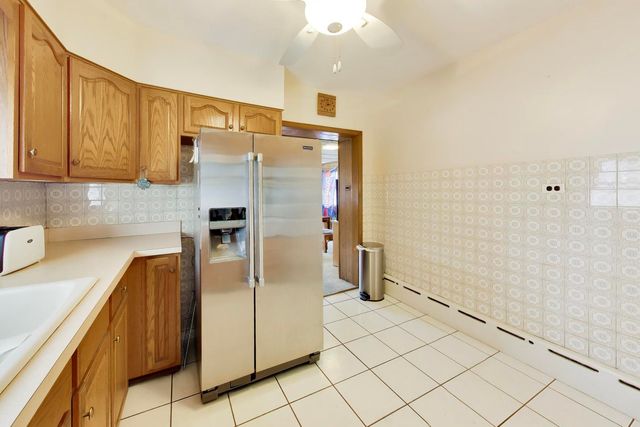 4252 N Whipple Street, Chicago, IL 60618