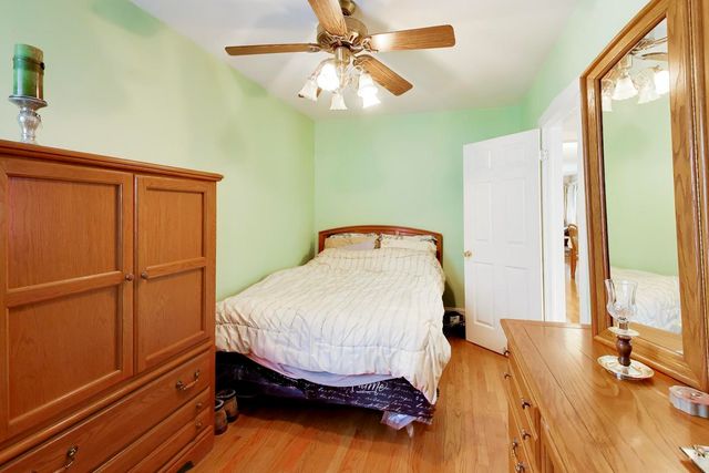 4252 N Whipple Street, Chicago, IL 60618