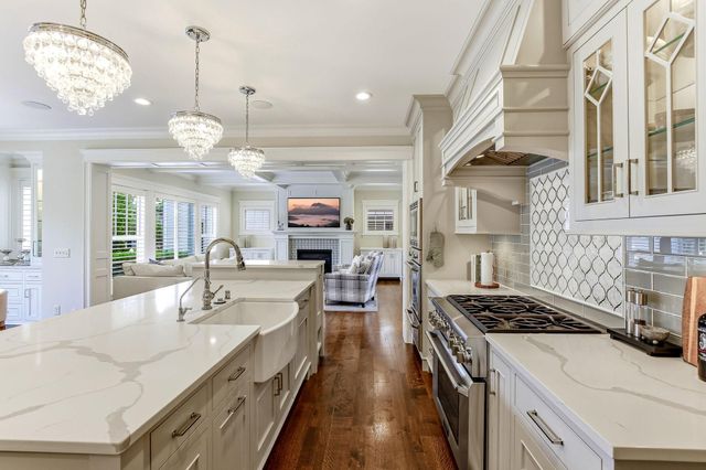 5433 Oaklawn Avenue, Edina, MN 55424