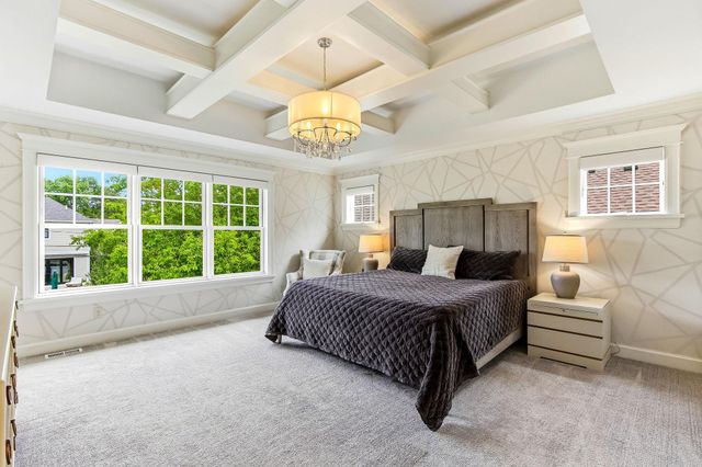 5433 Oaklawn Avenue, Edina, MN 55424