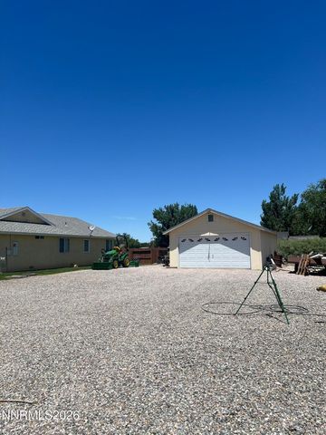 280 Hunter Park Way, Fallon, NV 89406