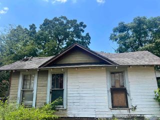 619 Tower St, Hughes Springs, TX 75656