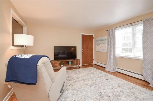 70 Carroll Avenue 509, Newport, RI 02840