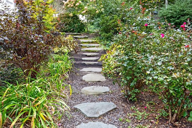 288 Millstone Road, Brewster, MA 02631