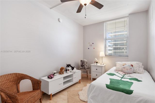 5825 Collins Avenue 9C, Miami Beach, FL 33140