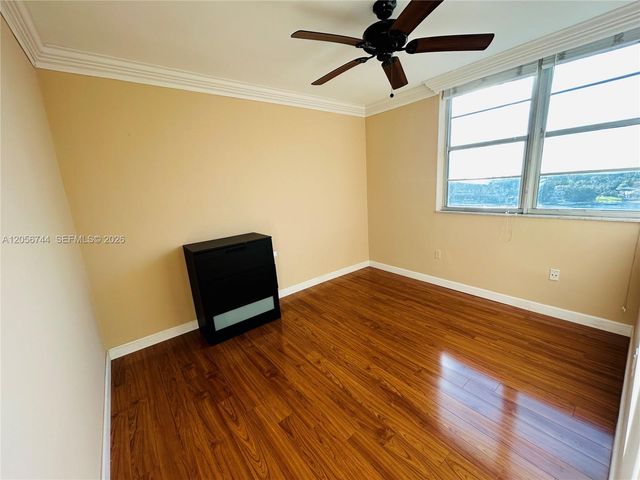 5825 Collins Avenue 9C, Miami Beach, FL 33140