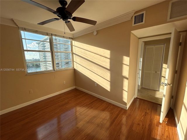 5825 Collins Avenue 9C, Miami Beach, FL 33140