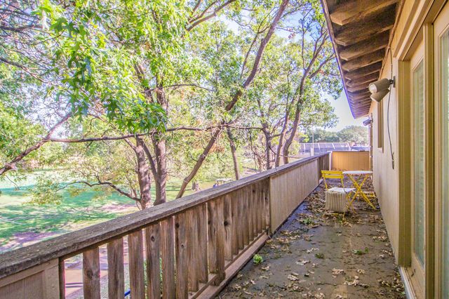 9102 Vicksburg Avenue, 10, Lubbock, TX 79424