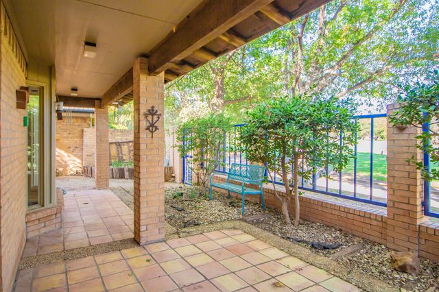 9102 Vicksburg Avenue, 10, Lubbock, TX 79424