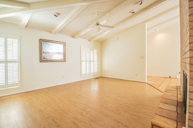 9102 Vicksburg Avenue, 10, Lubbock, TX 79424